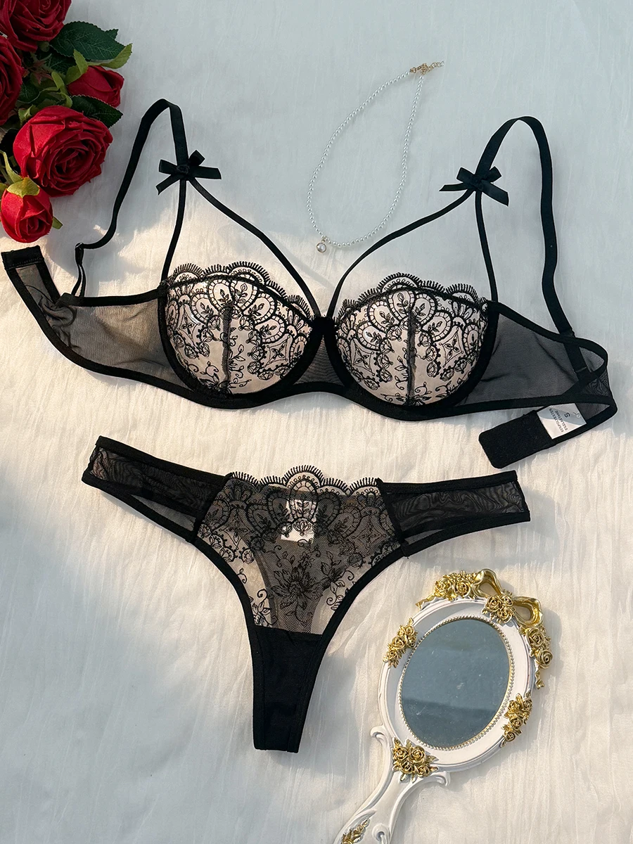 Conjunto de Lingerie - Semi Transparente Com Laço. - Imagem 15