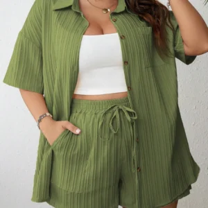 Conjunto de Calças Curtas Casuais de Verão para Mulheres Plus Size.