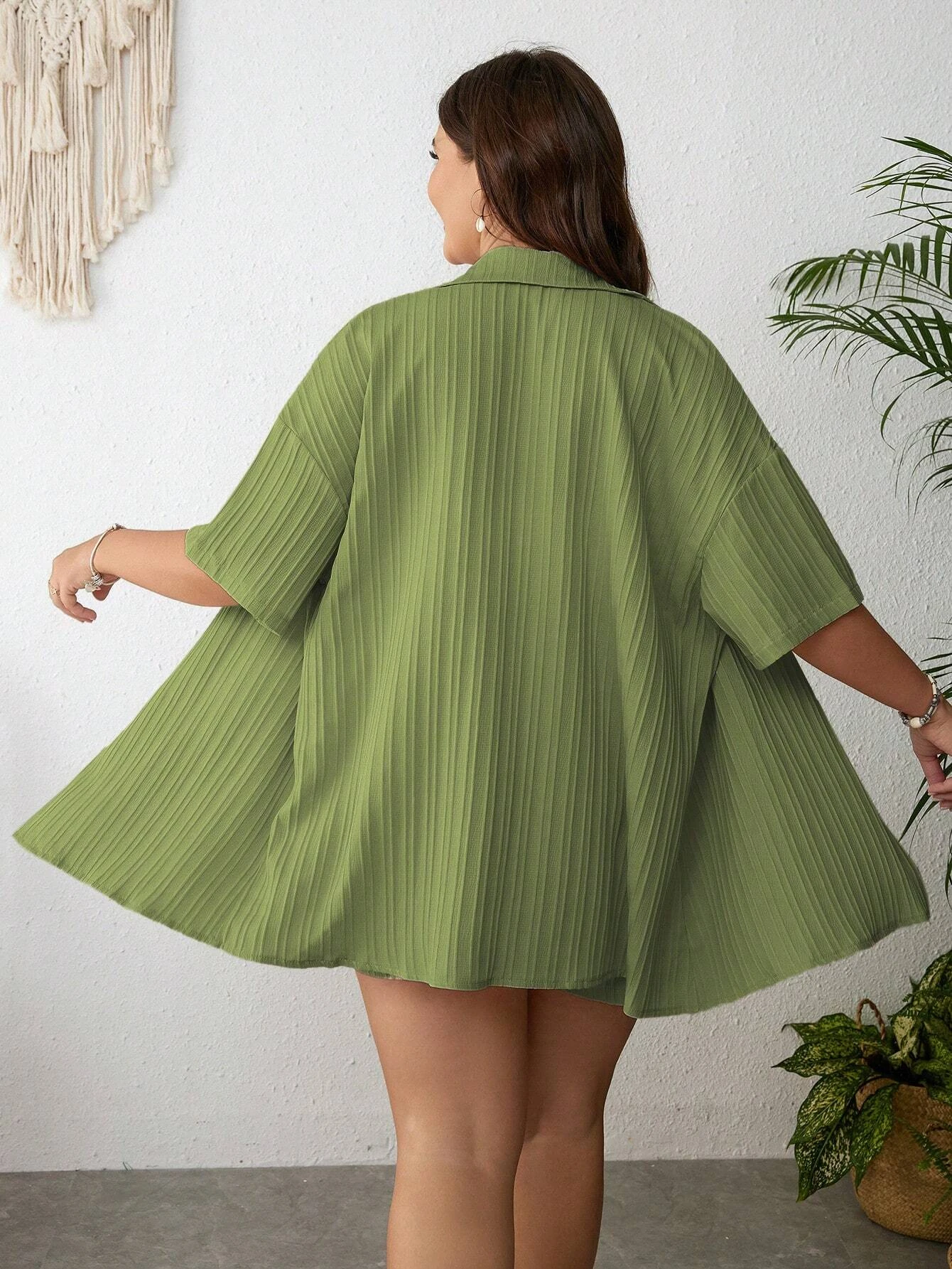 Conjunto de Calças Curtas Casuais de Verão para Mulheres Plus Size. - Imagem 6