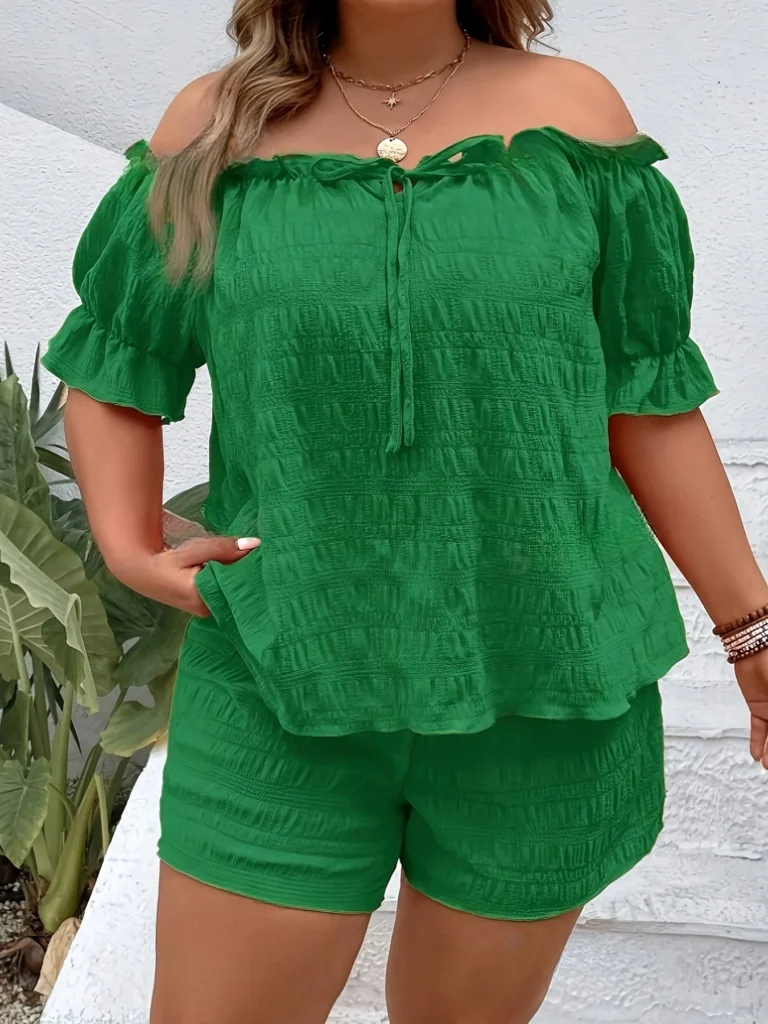Blusa Tomara Que Cai Feminina - Elegante Ombro de Fora e Conjunto de Calças Curtas.