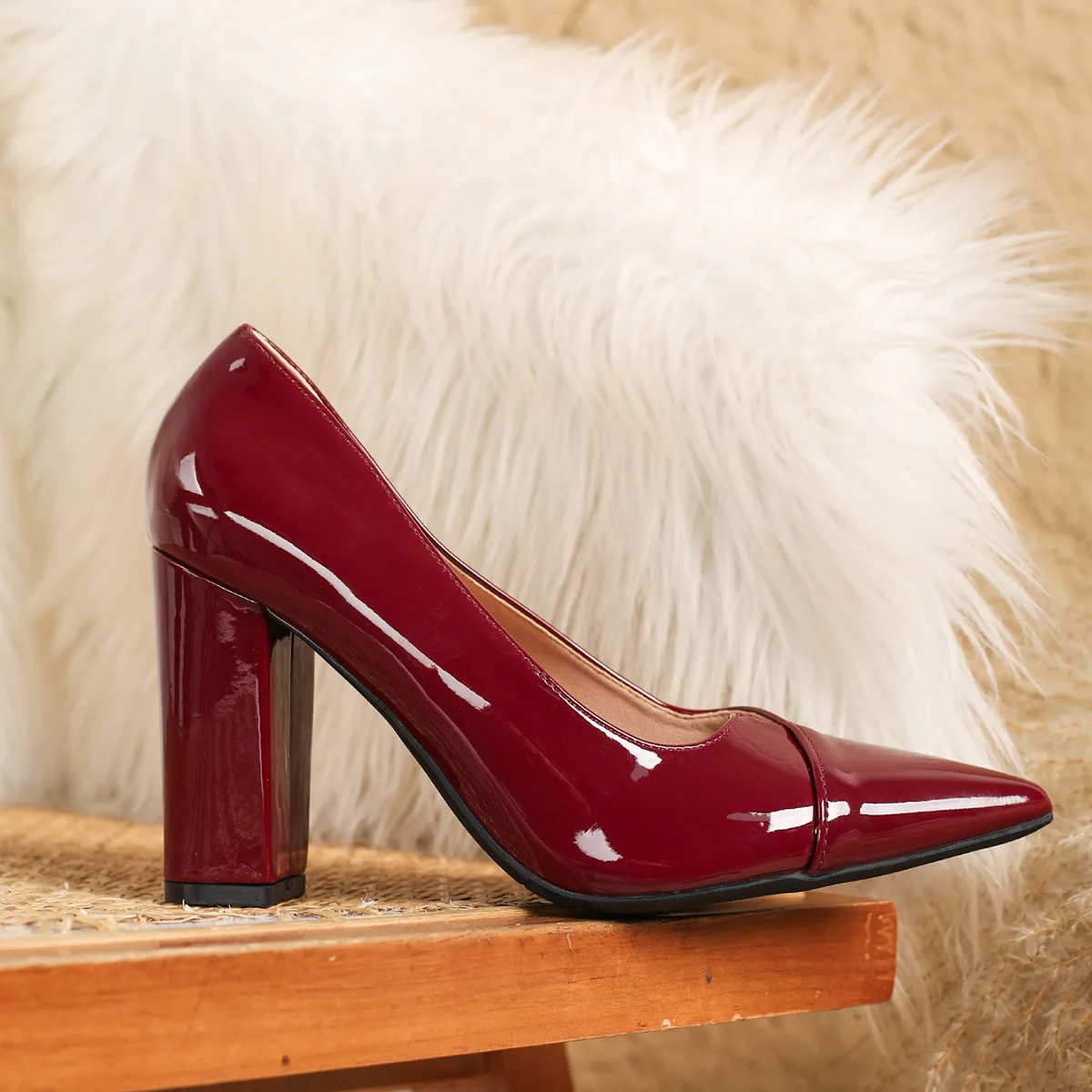 Sapatos Femininos - Couro Patente Envernizado. - Imagem 6