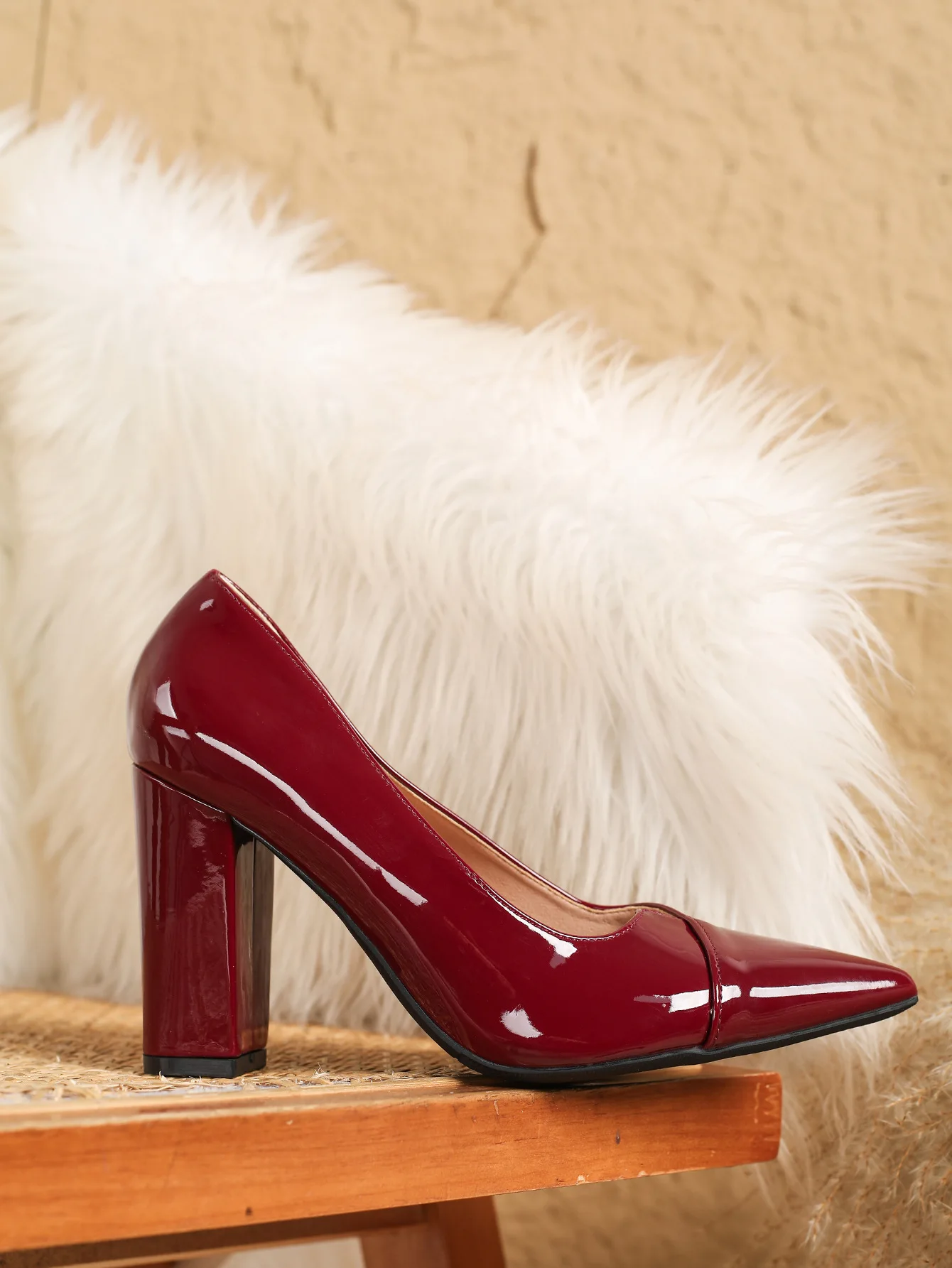 Sapatos Femininos - Couro Patente Envernizado. - Imagem 13